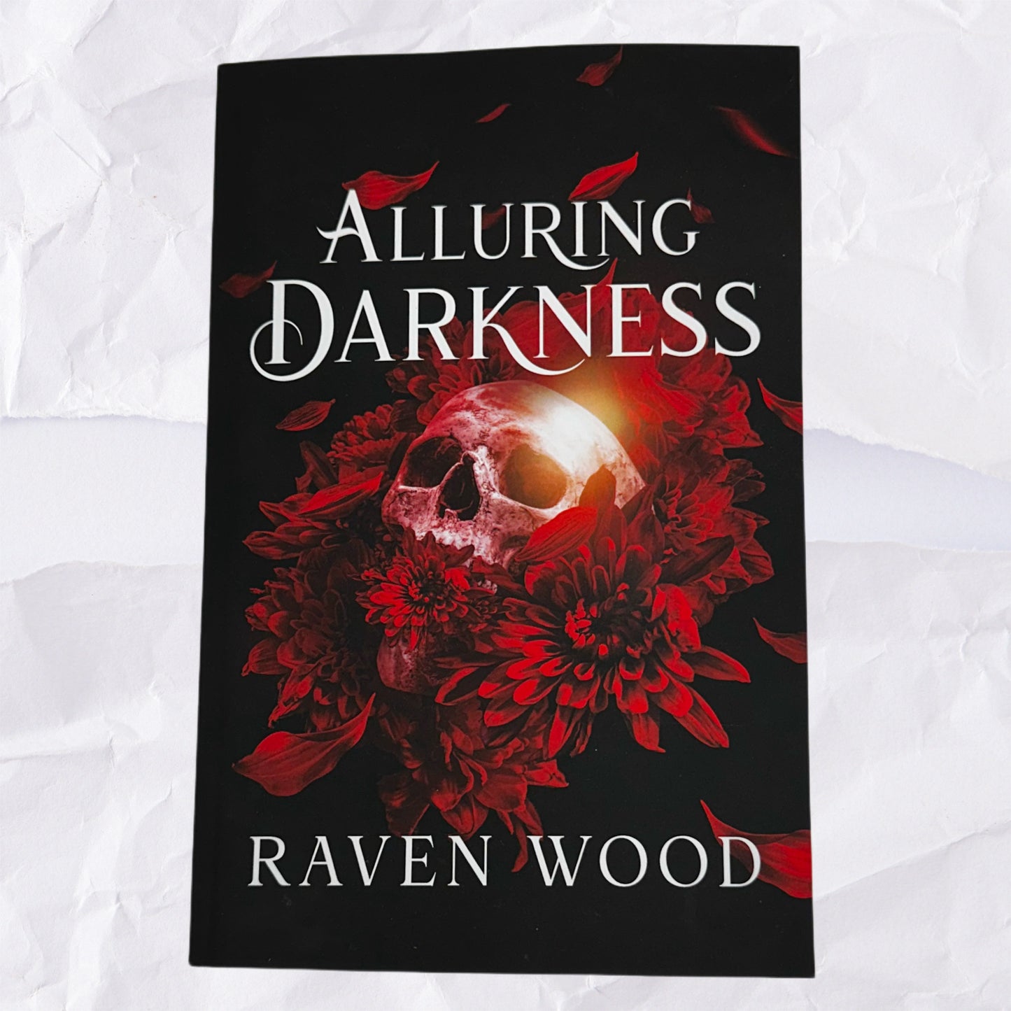 Alluring Darkness (Kings of Blackwater #1) by Raven Wood